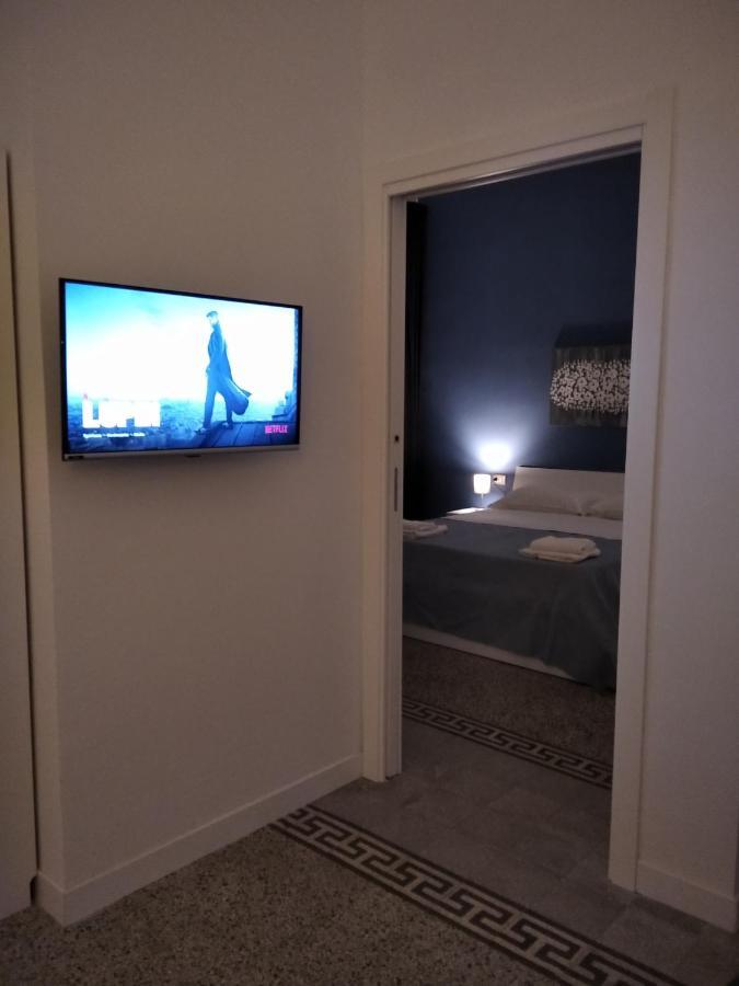 נאפולי Chiarini22 Apartments מראה חיצוני תמונה